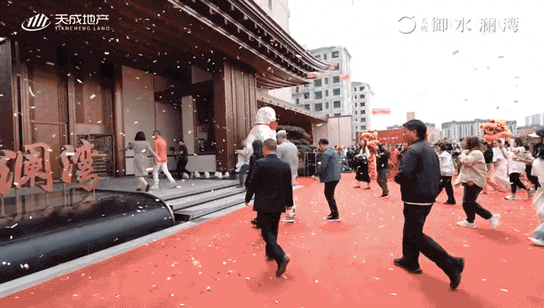 gif3.gif